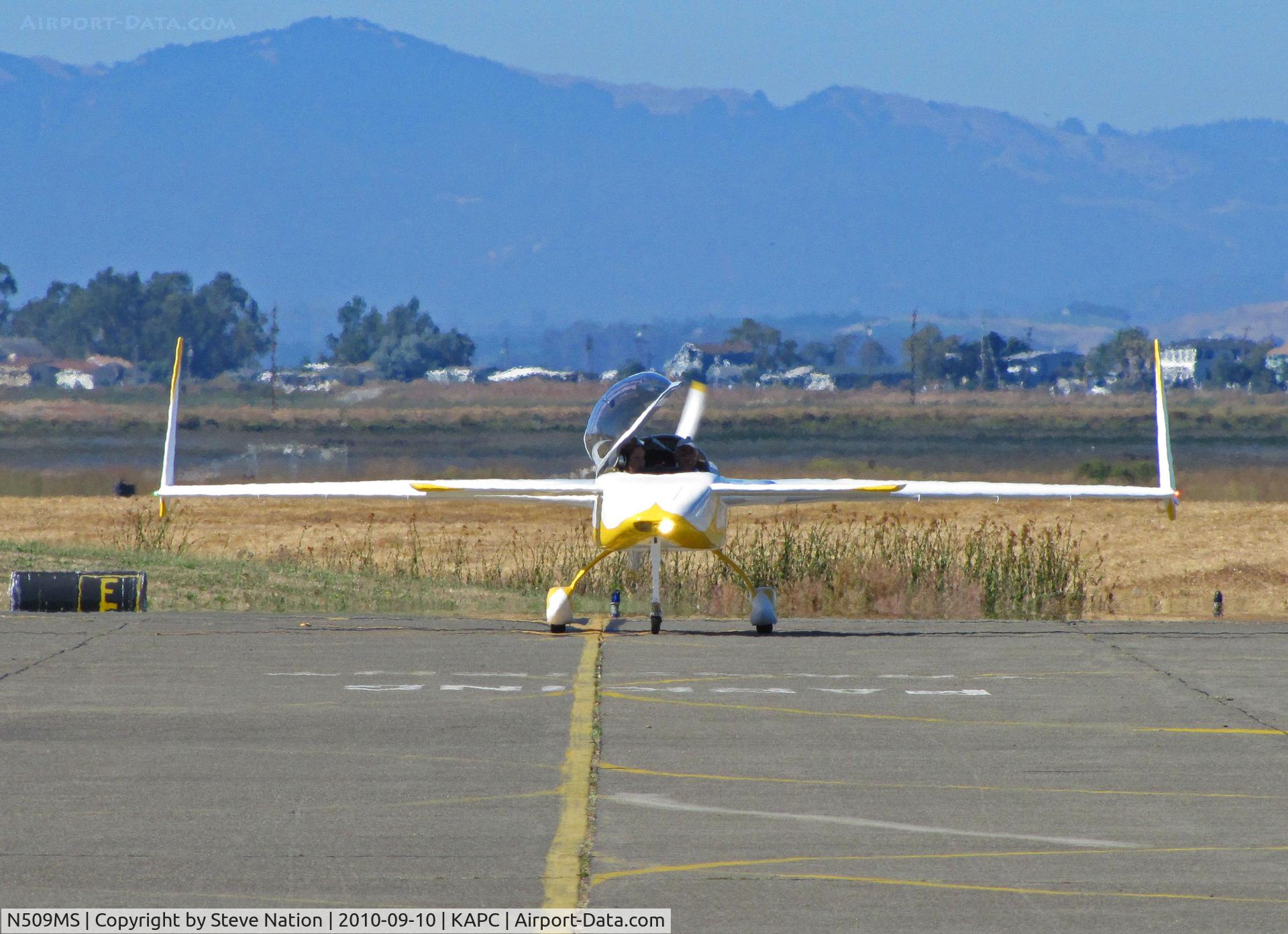 N509MS, 1989 Co-Z Cozy C/N 509, COZY home built from Southern California visiting Napa, CA (head-on shot)