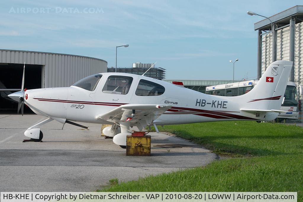 HB-KHE, 2003 Cirrus SR20 C/N 1330, Cirrus SR20