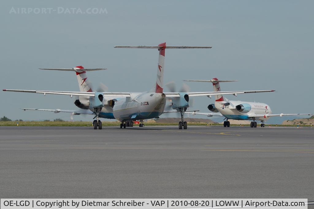 OE-LGD, 2000 De Havilland Canada DHC-8-402Q Dash 8 C/N 4027, Austrian Arrows dash 8-400