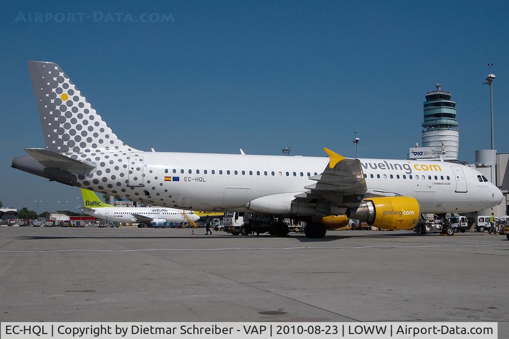 EC-HQL, 2001 Airbus A320-214 C/N 1461, Vueling Airbus 320