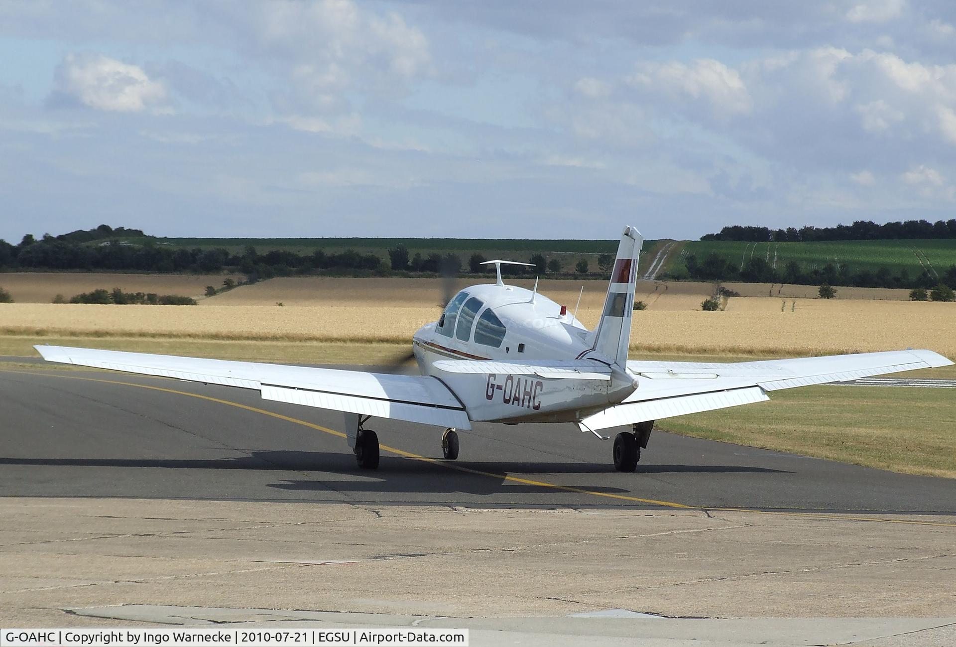 G-OAHC, 1978 Beech F33C Bonanza C/N CJ-133, Beechcraft F33C Bonanza at Duxford airfield