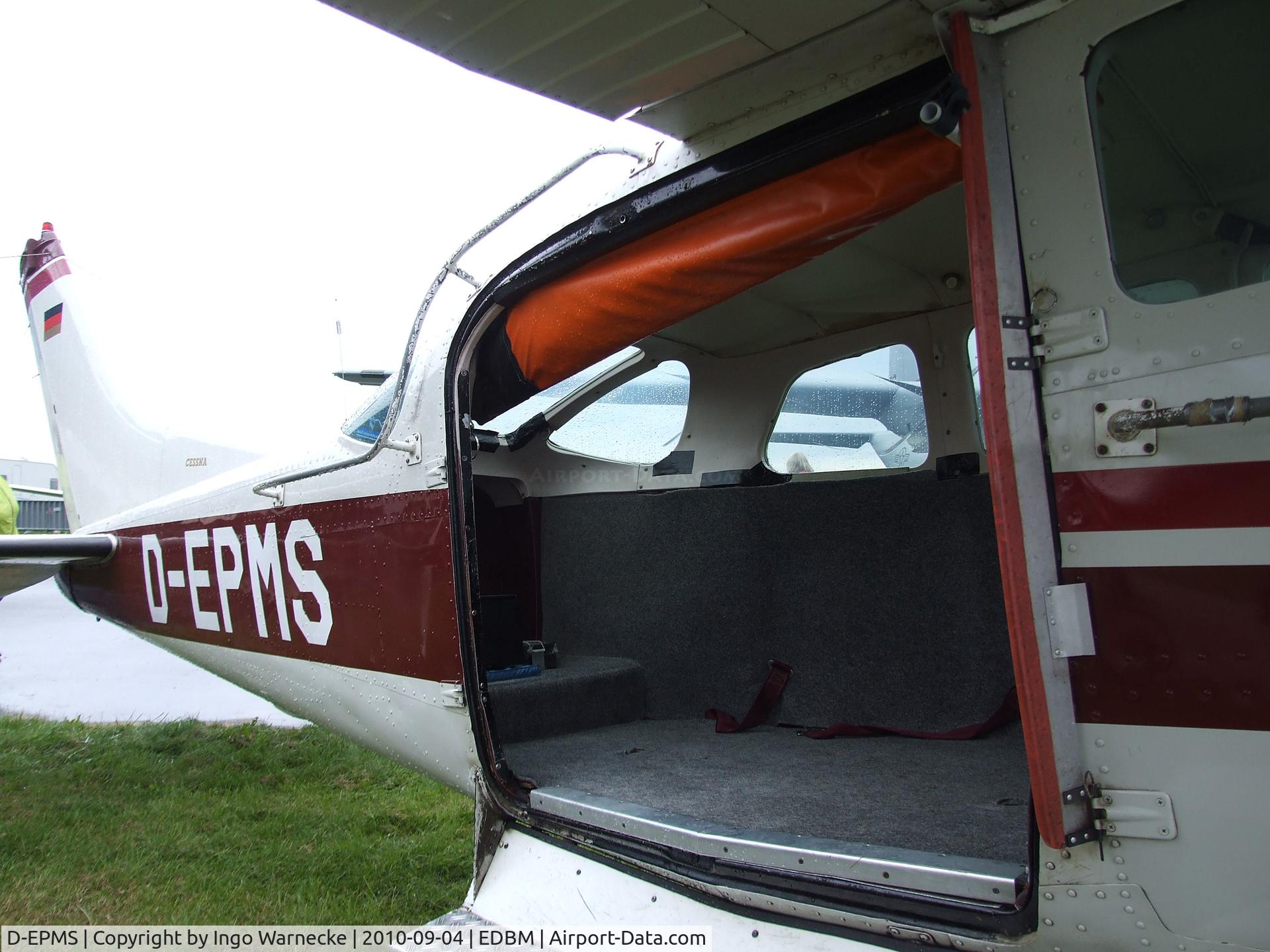 D-EPMS, Cessna 206H Stationair C/N Not found D-EPMS, Cessna 206H Stationair at the 2010 Air Magdeburg