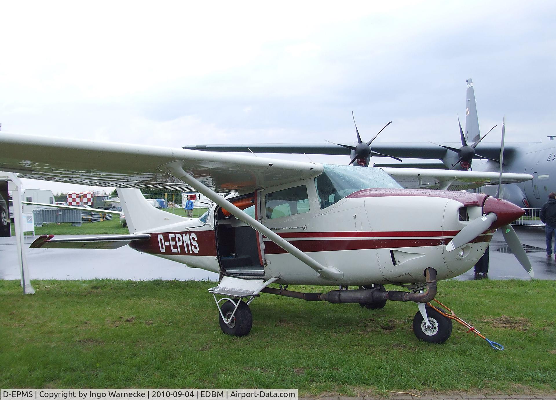 D-EPMS, Cessna 206H Stationair C/N Not found D-EPMS, Cessna 206H Stationair at the 2010 Air Magdeburg