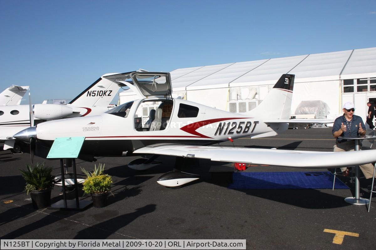N125BT, Cessna LC41-550FG C/N 411125, Cessna 400