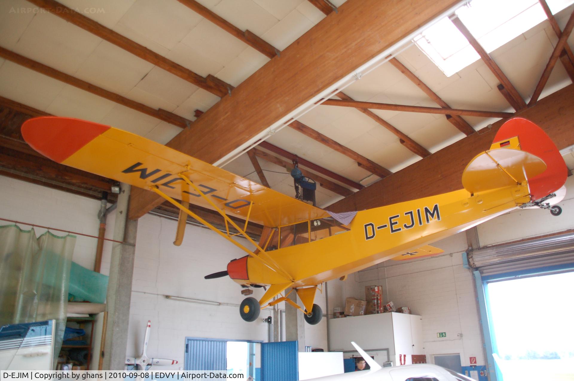 D-EJIM, 1952 Piper L-18C Super Cub (PA-18-95) C/N 18-1531, @ Hangar Porta Westfalica
