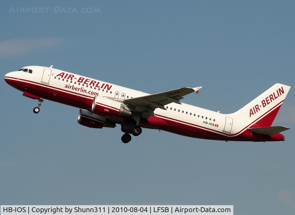 HB-IOS, 2006 Airbus A320-214 C/N 2968, Takinng off rwy 34
