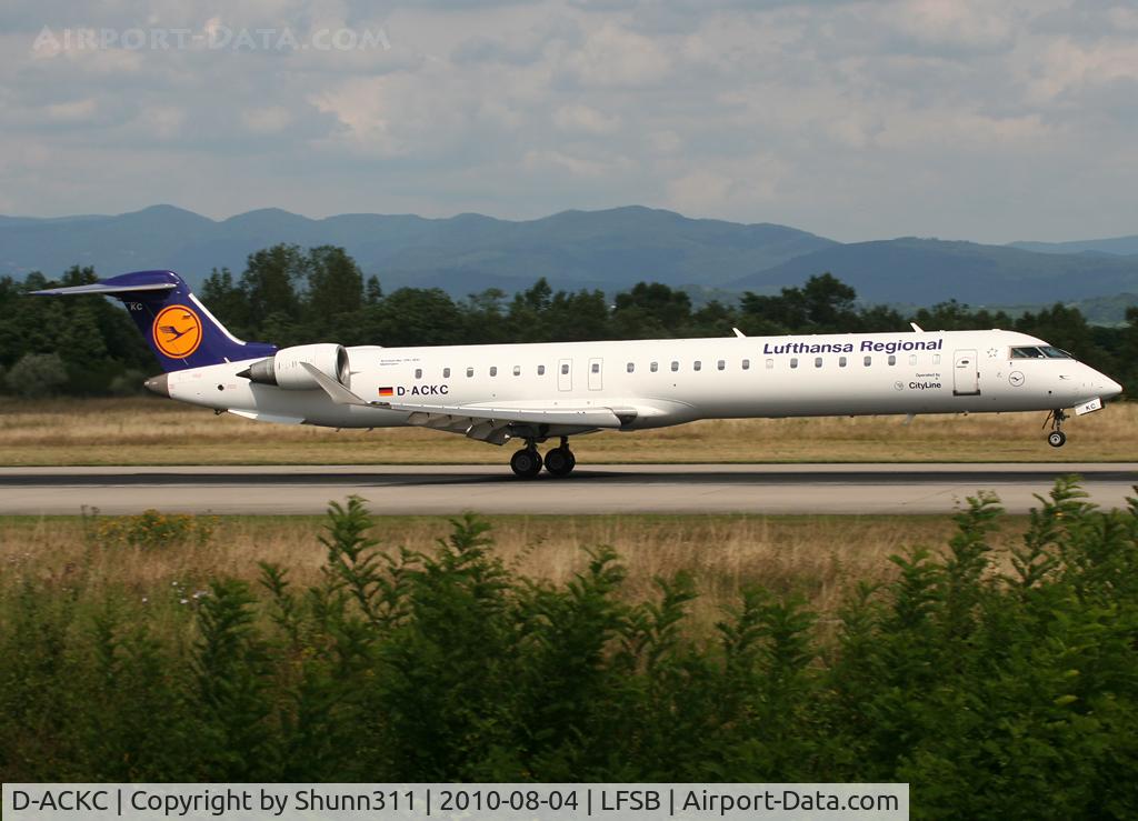 D-ACKC, 2006 Bombardier CRJ-900LR (CL-600-2D24) C/N 15078, Landing rwy 16