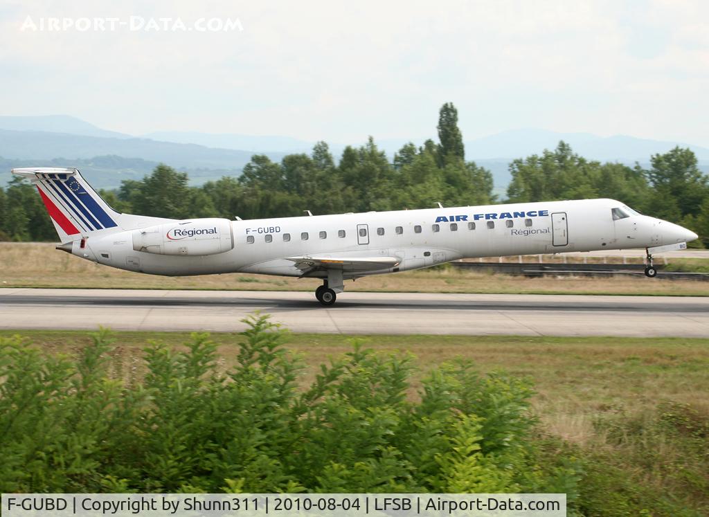 F-GUBD, 2000 Embraer ERJ-145LR (EMB-145LR) C/N 145333, Landing rwy 16