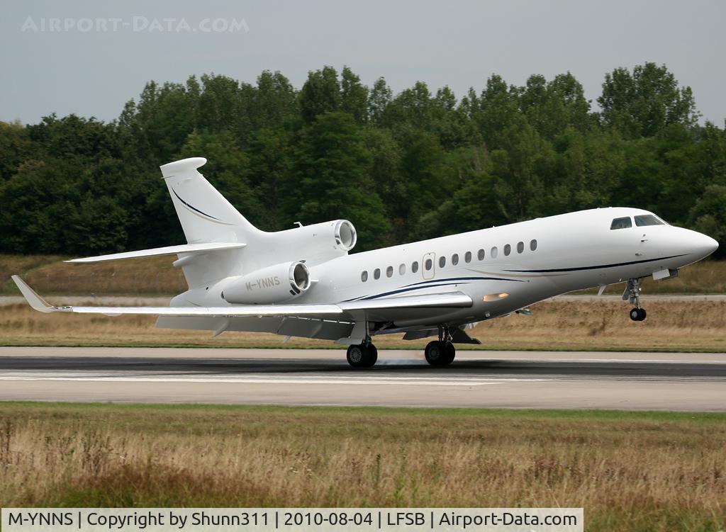 M-YNNS, 2009 Dassault Falcon 7X C/N 82, Landing rwy 16