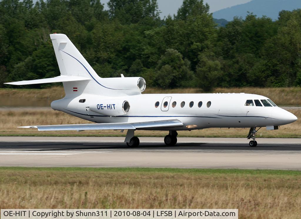 OE-HIT, 1990 Dassault Falcon 50 C/N 222, Taking off rwy 16