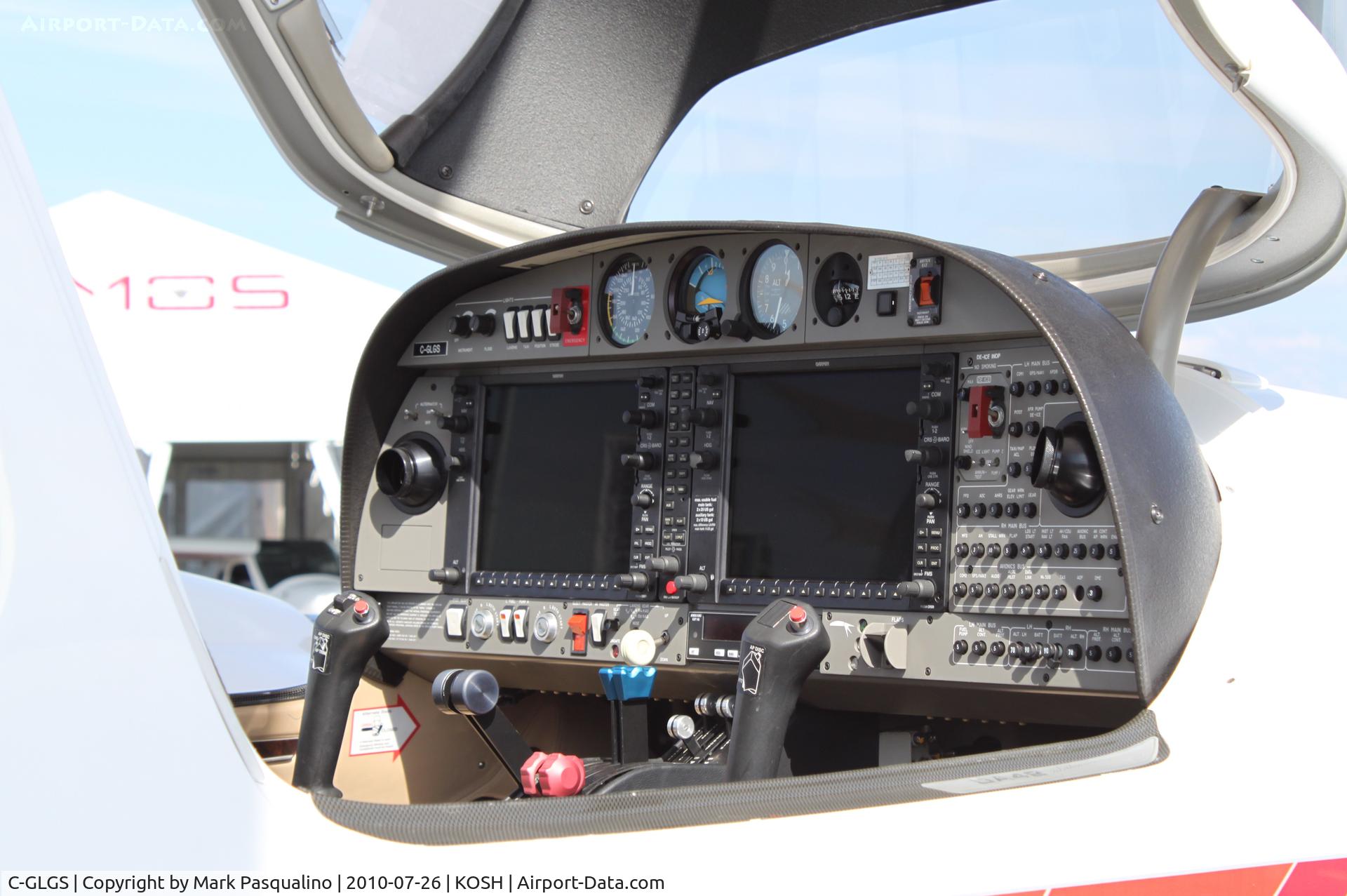 C-GLGS, 2006 Diamond DA-42 Twin Star C/N 42.090, Diamond DA 42