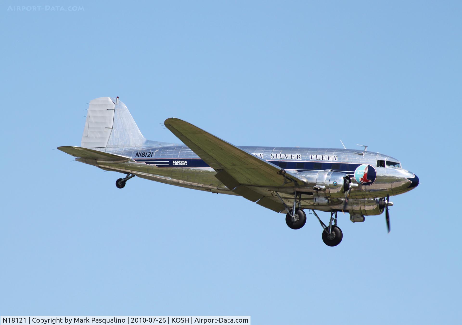 N18121, 1937 Douglas DC-3A (DC-3-201) C/N 1997, Douglas DC3A