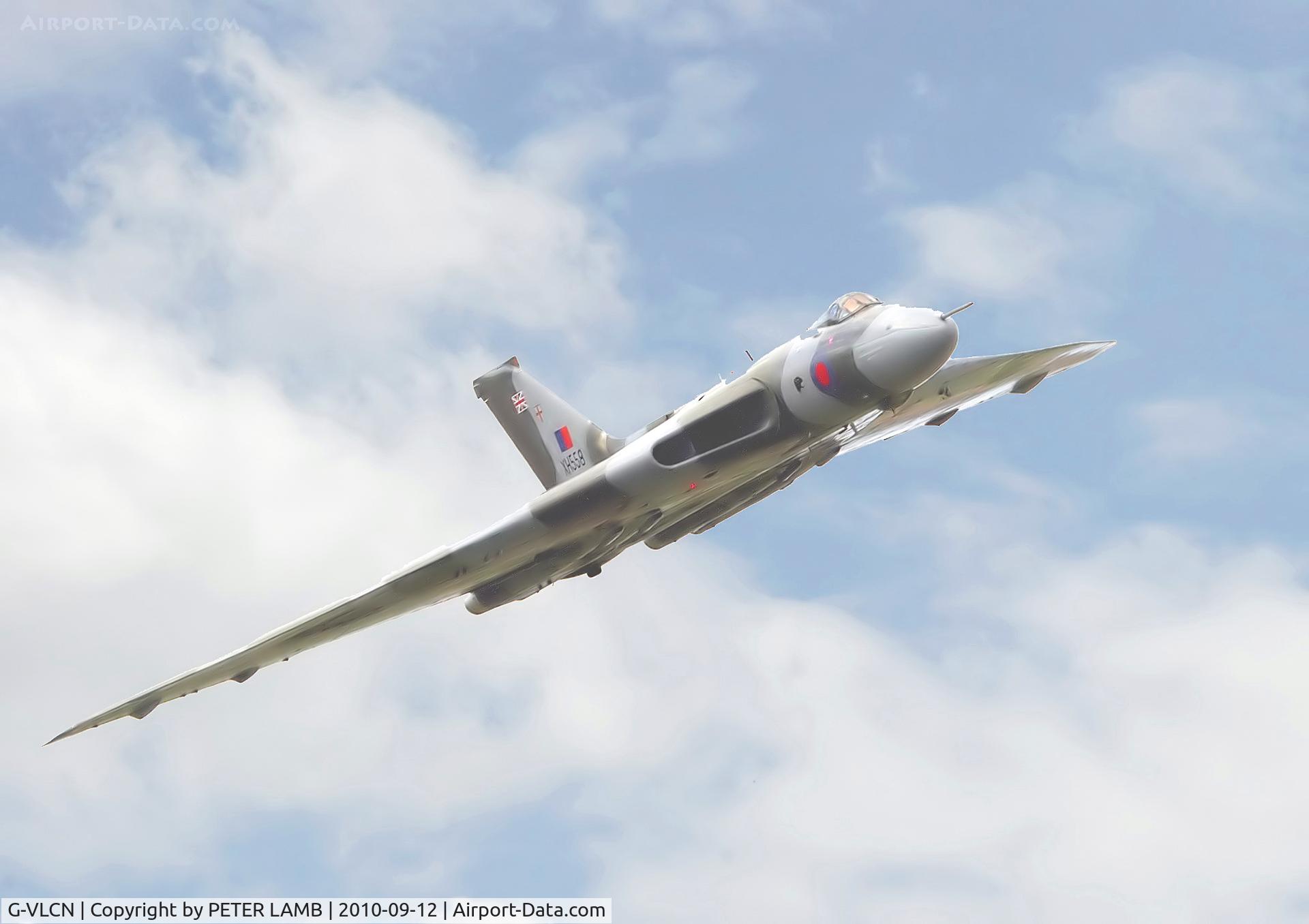 G-VLCN, 1960 Avro Vulcan B.2 C/N Set 12, Vulcan XH558 Overflying Breighton E.Yorks