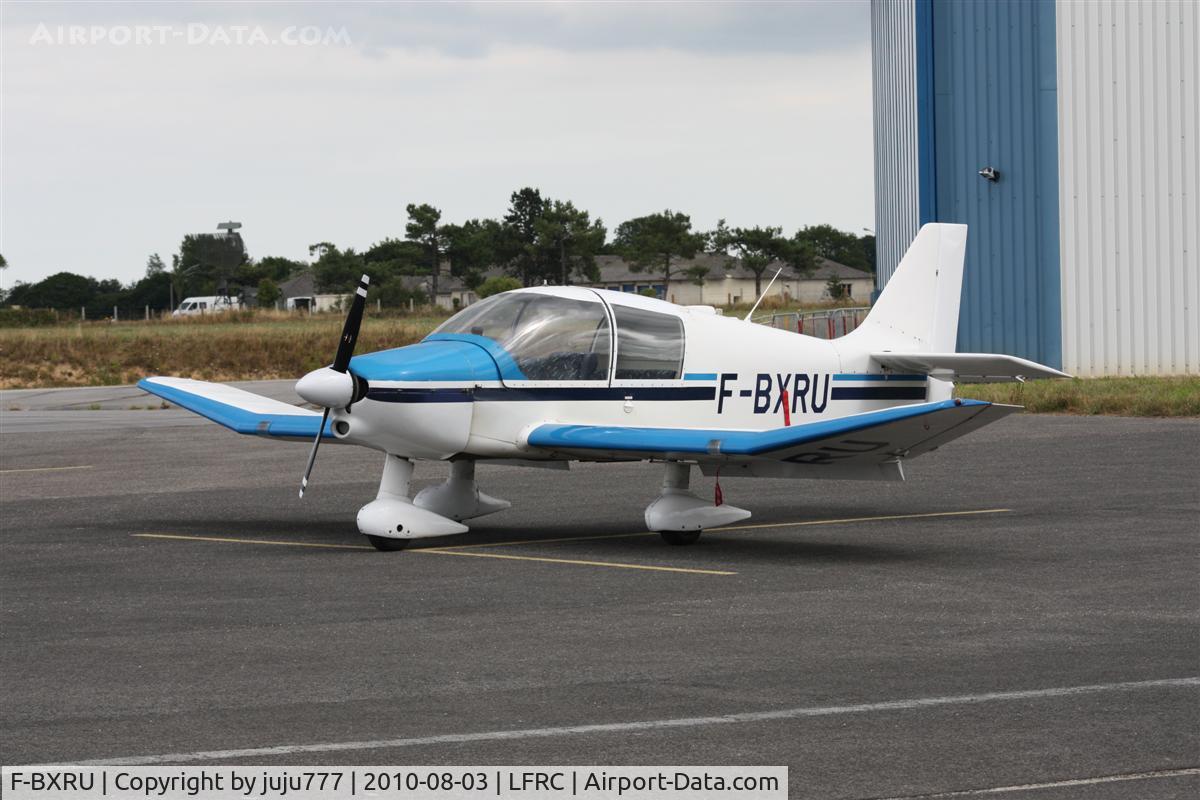 F-BXRU, Robin DR-400-108  Dauphin 2+2 C/N 1084, at Maupertus