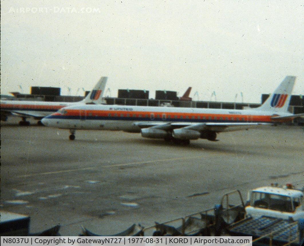 N8037U, 1961 Douglas DC-8-21 C/N 45304, Departing O'Hare. mfd Dec. 16, 1960, scrapped at KYIP Dec., 1984.