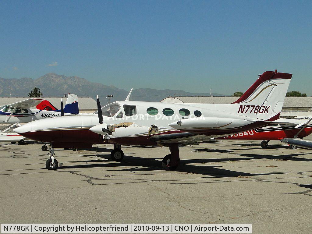 N778GK, 1971 Cessna 421B Golden Eagle C/N 421B0118, Parked and engines being worked on