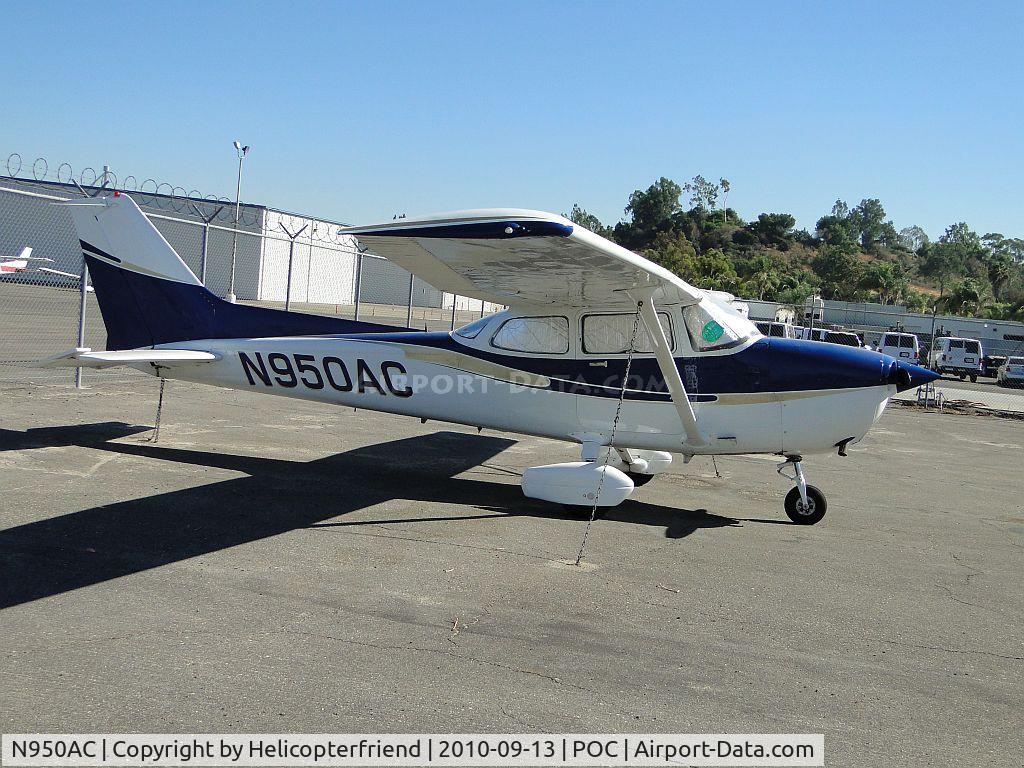 N950AC, 1983 Cessna 172P C/N 17276058, Parked at Brackett