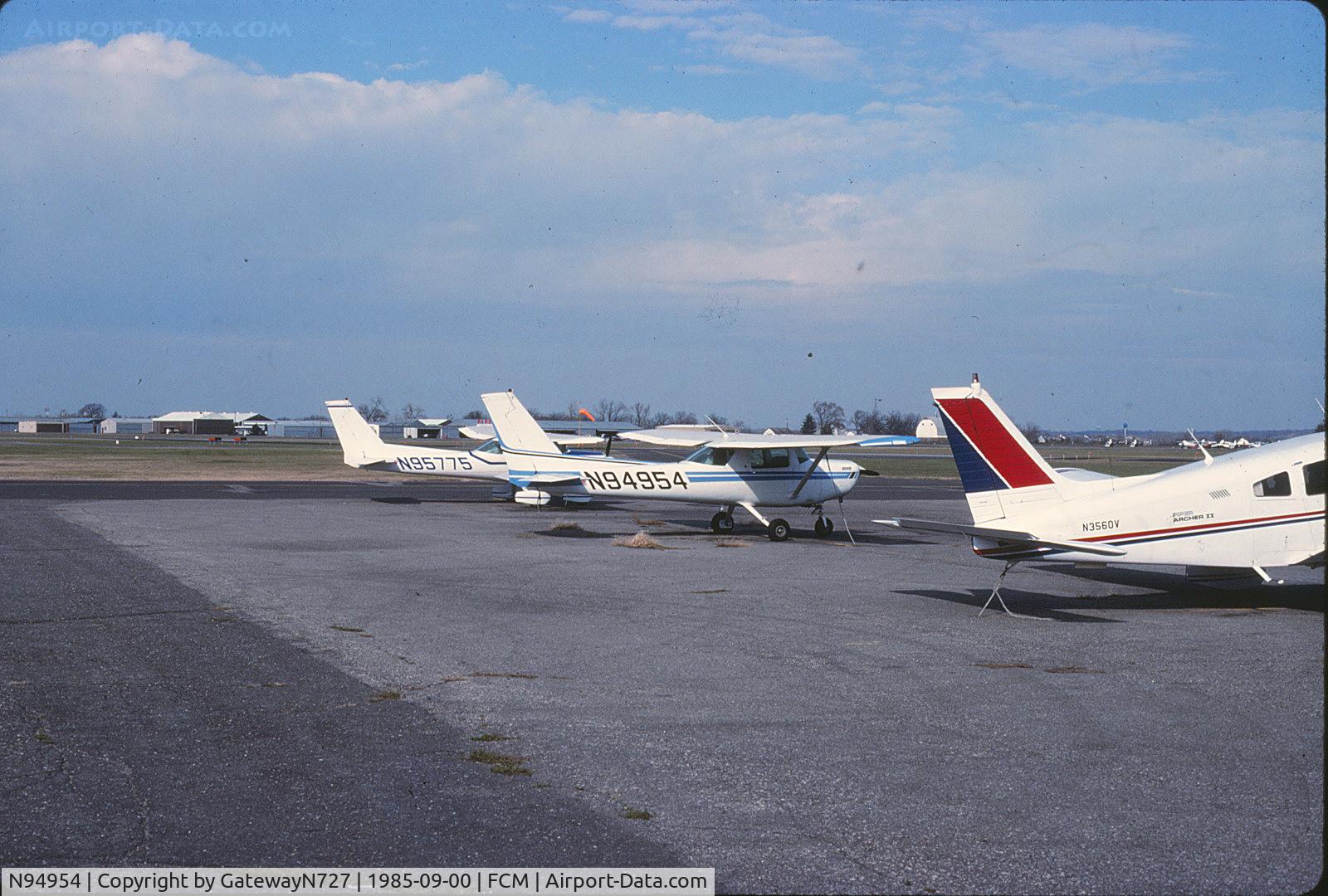 N94954, Cessna 152 C/N 15285822, At Classic Aviation with N95775 and N3560V .