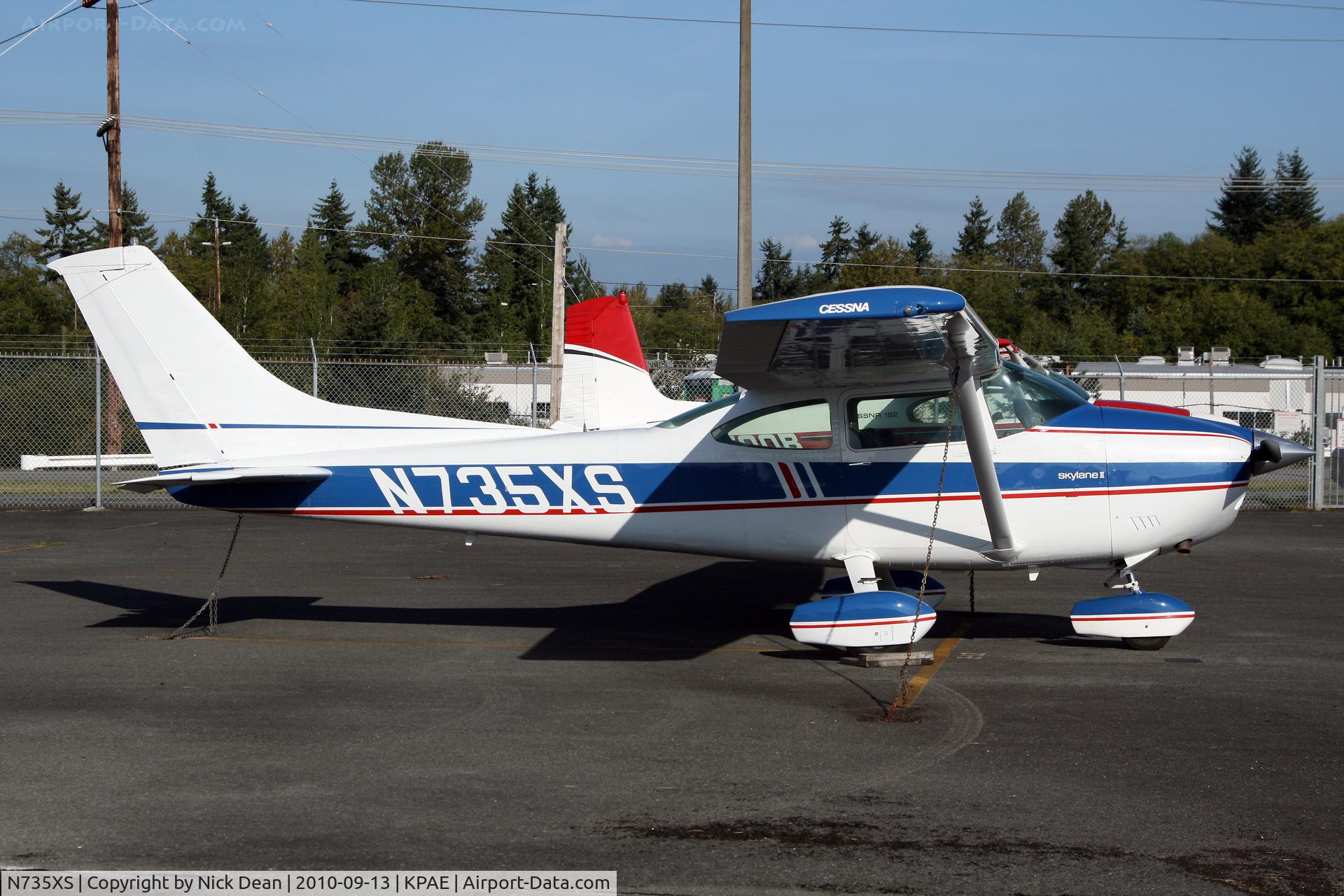 N735XS, 1977 Cessna 182Q Skylane C/N 18265772, KPAE