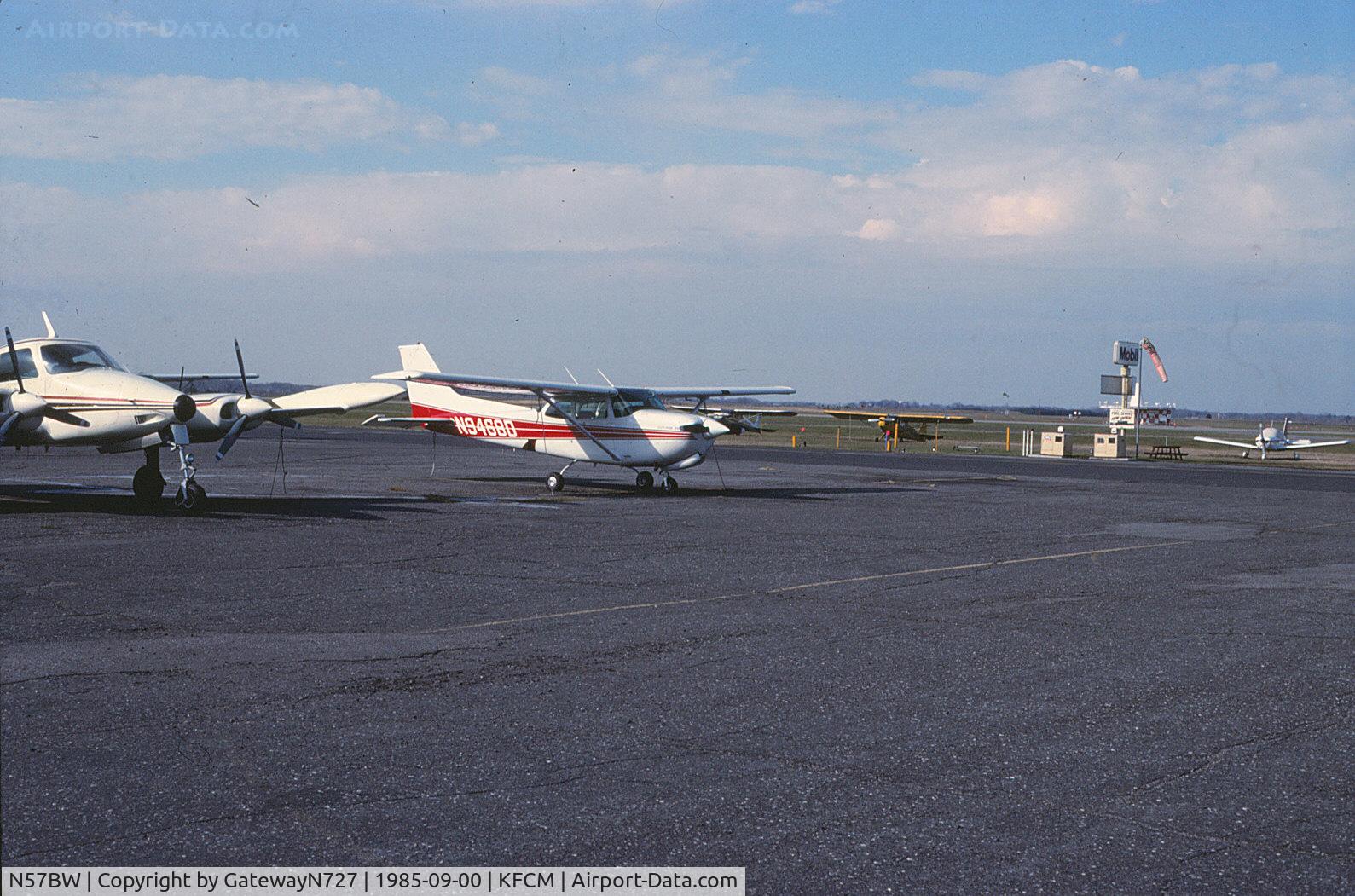 N57BW, 1968 Cessna 310N C/N 310N-0154, Partial shot on the left of N9468D. FCM VOR is visible on the right behind the Mobil sign. Classic Aviation.