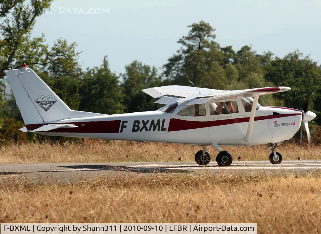 F-BXML, 1965 Reims Cessna F172G C/N 0225, Ready to take off rwy 30
