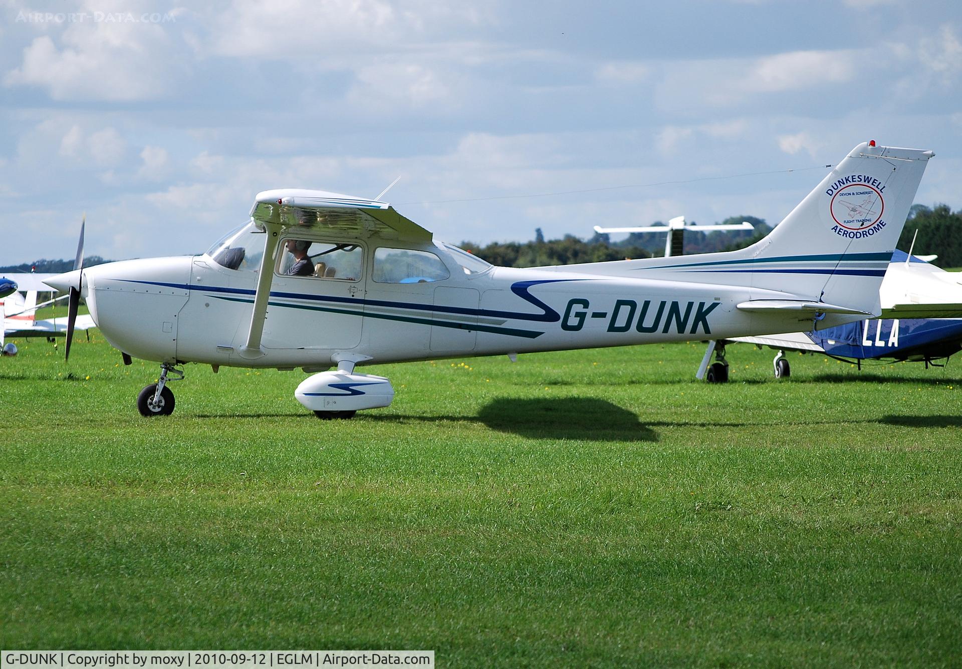 G-DUNK, 1976 Reims F172M Skyhawk Skyhawk C/N 1402, Reims Cessna F172M EX N90SA visiting White Waltham from Dunkeswell.