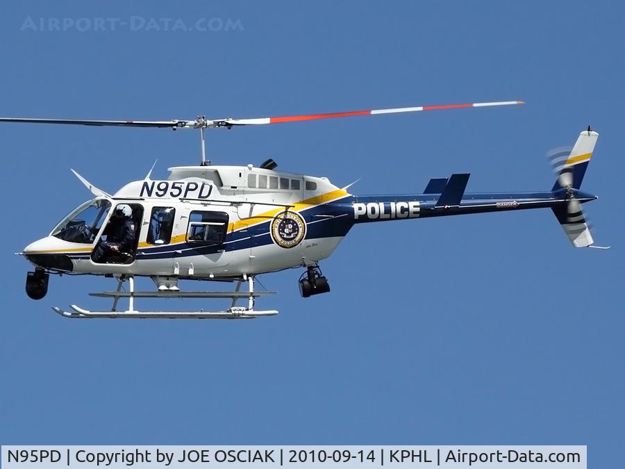 N95PD, 1998 Bell 206L-4 LongRanger LongRanger C/N 52206, Flying at PHL