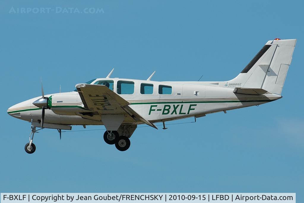 F-BXLF, Beech 58 Baron C/N TH-647, DASSAULT AVIATION SA