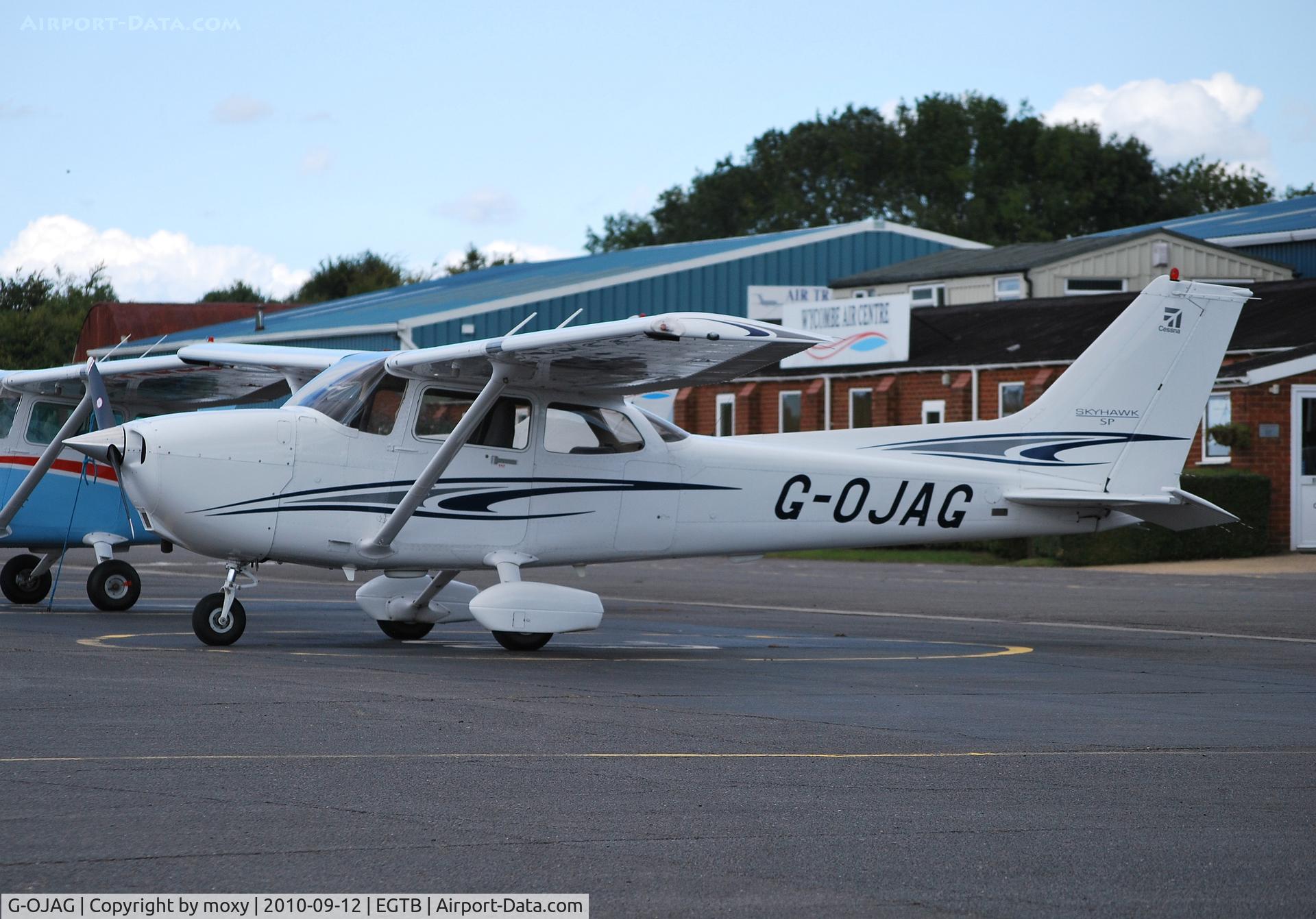 G-OJAG, 2005 Cessna 172S Skyhawk SP C/N 172S9794, Cessna 172 Skyhawk ex N66124 at Wycombe Air Park