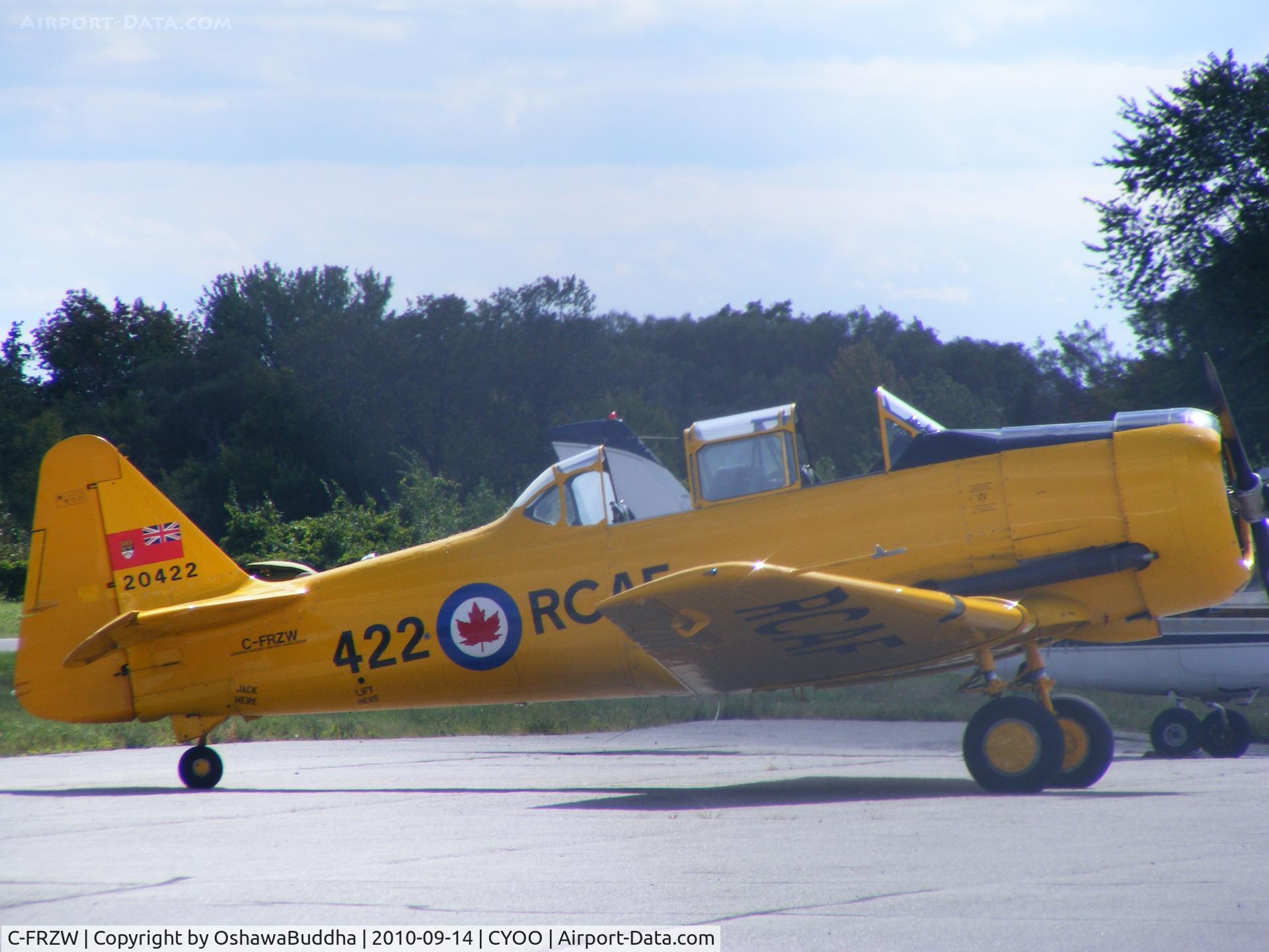 C-FRZW, 1952 Canadian Car & Foundry T-6 Harvard Mk.4 C/N CCF4-213, Here's one a bit closer....I love the looks (and sounds!) of a Harvard....