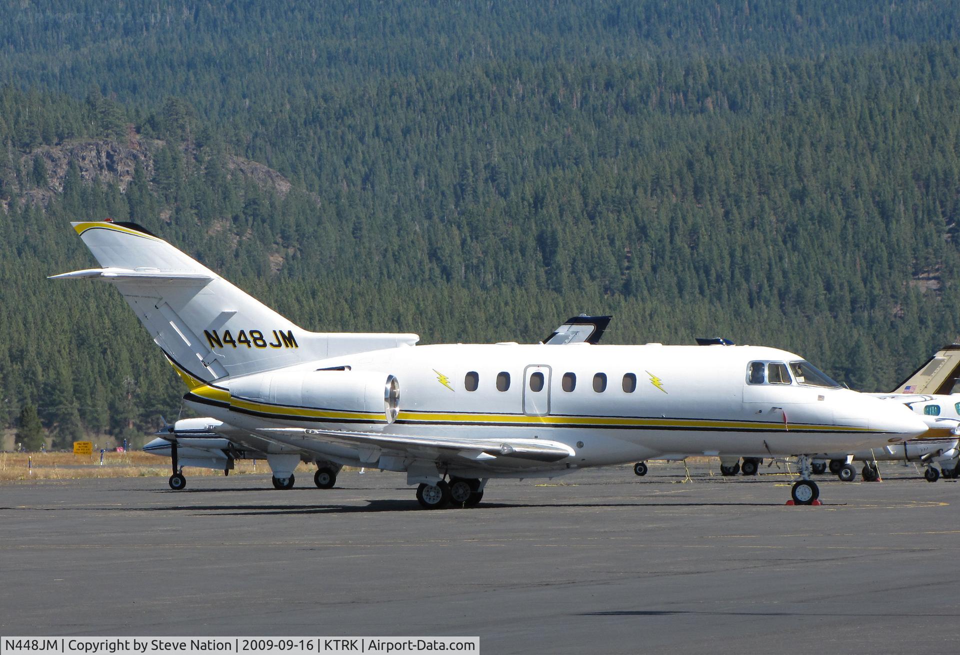 N448JM, 1998 Raytheon Hawker 800XP C/N 258404, Hawker 800XOP @ Tahoe-Truckee Airport, CA
