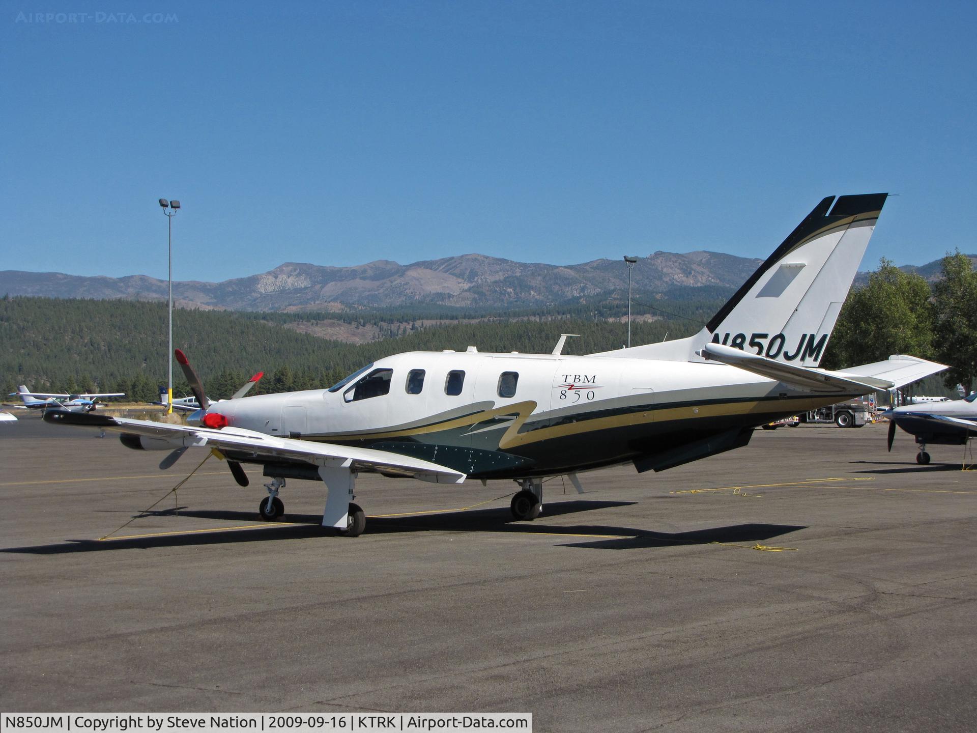 N850JM, 2006 Socata TBM-700 C/N 375, 2006 TBM 700 @ Tahoe-Truckee Airport, CA