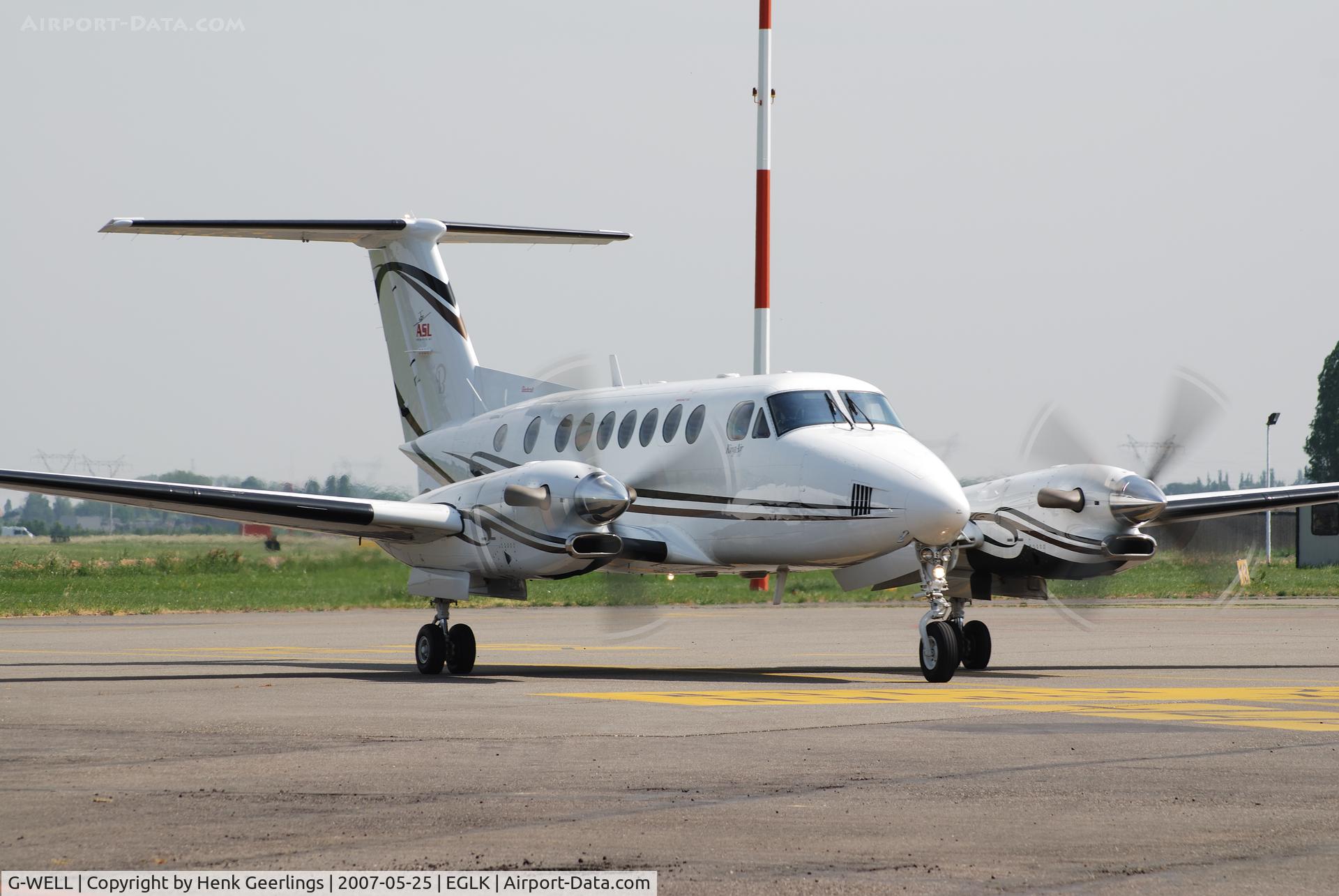 G-WELL, 1978 Beech E90 King Air C/N LW-198, Blackbushe Airport