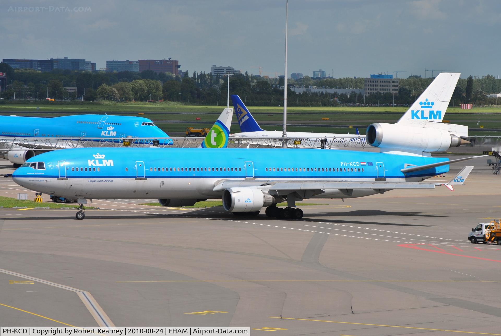 PH-KCD, 1994 McDonnell Douglas MD-11 C/N 48558, KLM heavy taxiing for departure