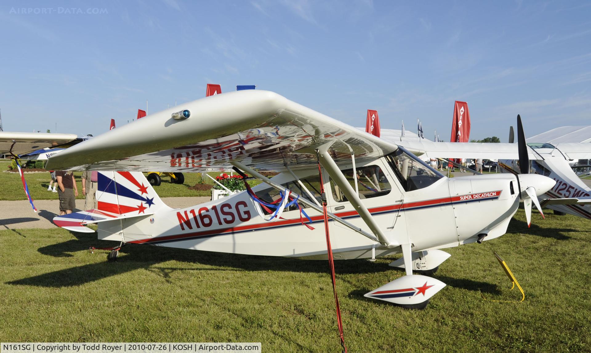N161SG, 2005 American Champion 8KCAB Super Decathlon C/N 1000-2005, EAA AIRVENTURE 2010