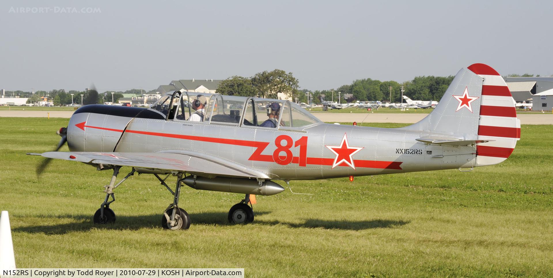 N152RS, 1985 Yakovlev Yak-52 C/N 855711, EAA AIRVENTURE 2010