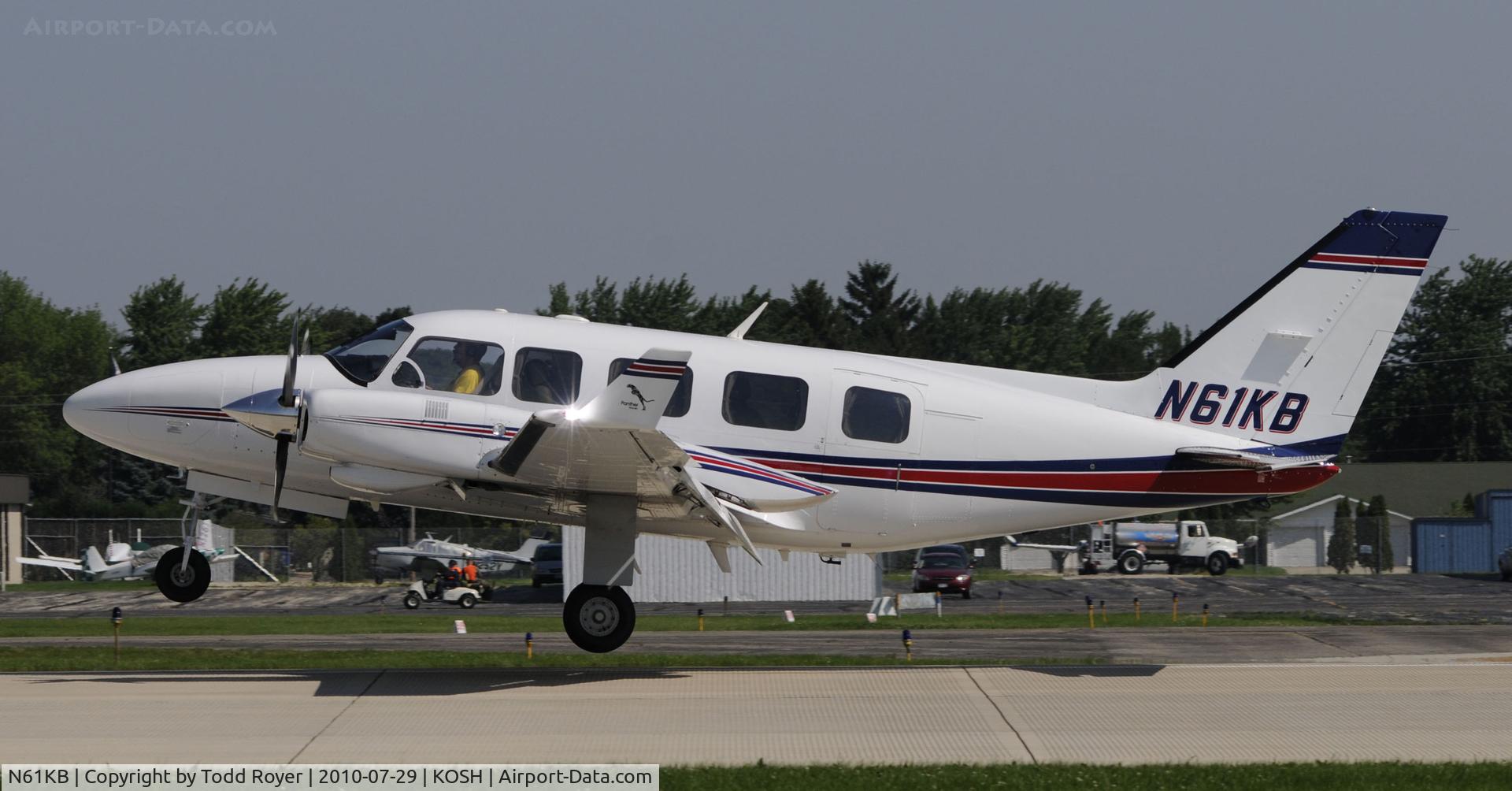 N61KB, 1981 Piper PA-31-350 Chieftain C/N 31-8152156, EAA AIRVENTURE 2010