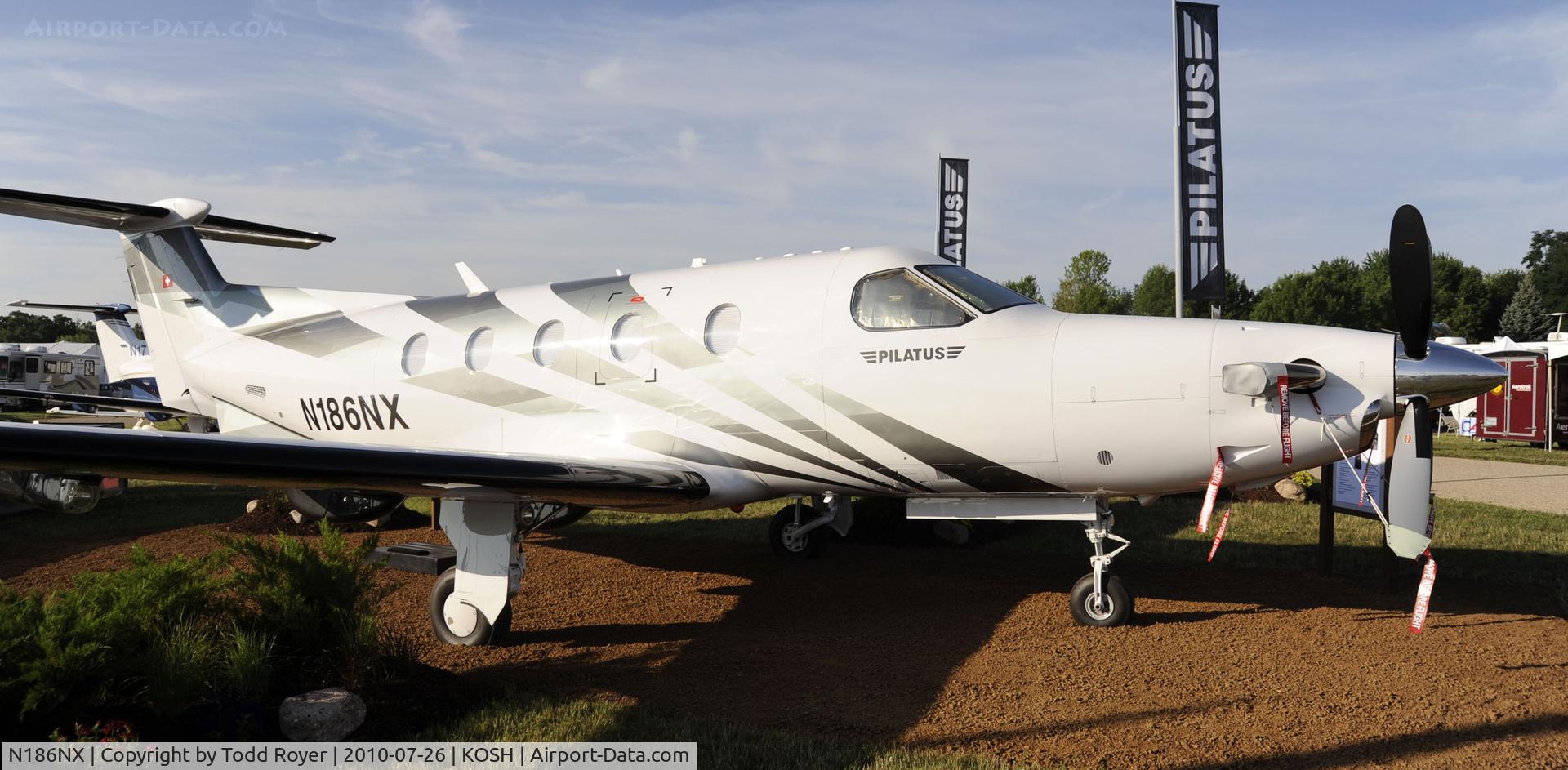 N186NX, 2009 Pilatus PC-12/47E C/N 1186, EAA AIRVENTURE 2010