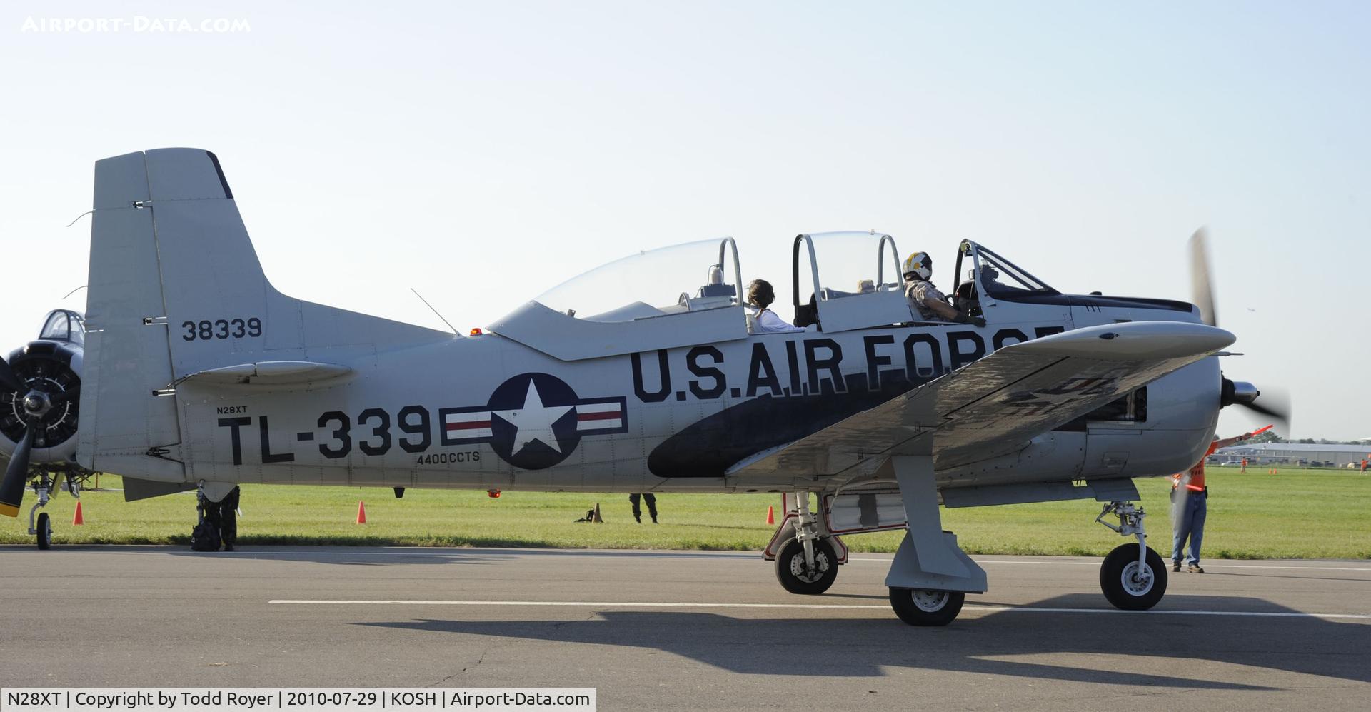 N28XT, 1958 North American T-28B Trojan C/N 200-410 (138339), EAA AIRVENTURE 2010
