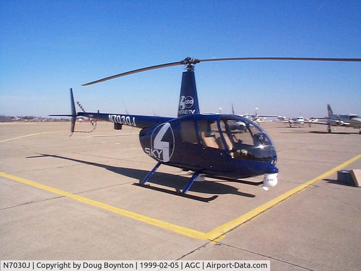 N7030J, 1999 Robinson R44 C/N 0565, Traffic/News helicopter for WTAE-TV, Pittsburgh, PA