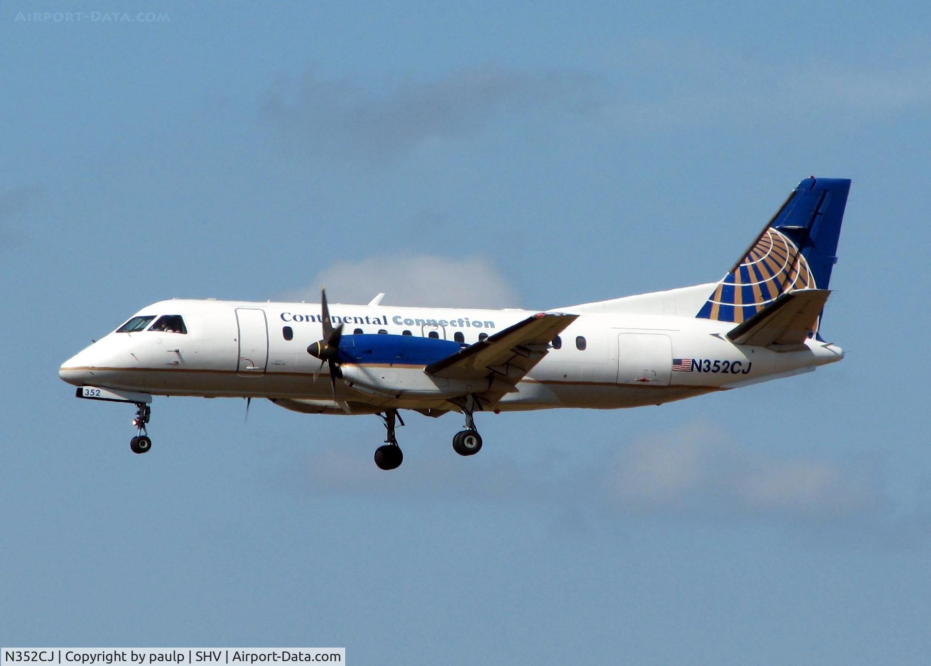 N352CJ, 1993 Saab 340B C/N 340B-352, Landing at Shreveport Regional,,,,again!