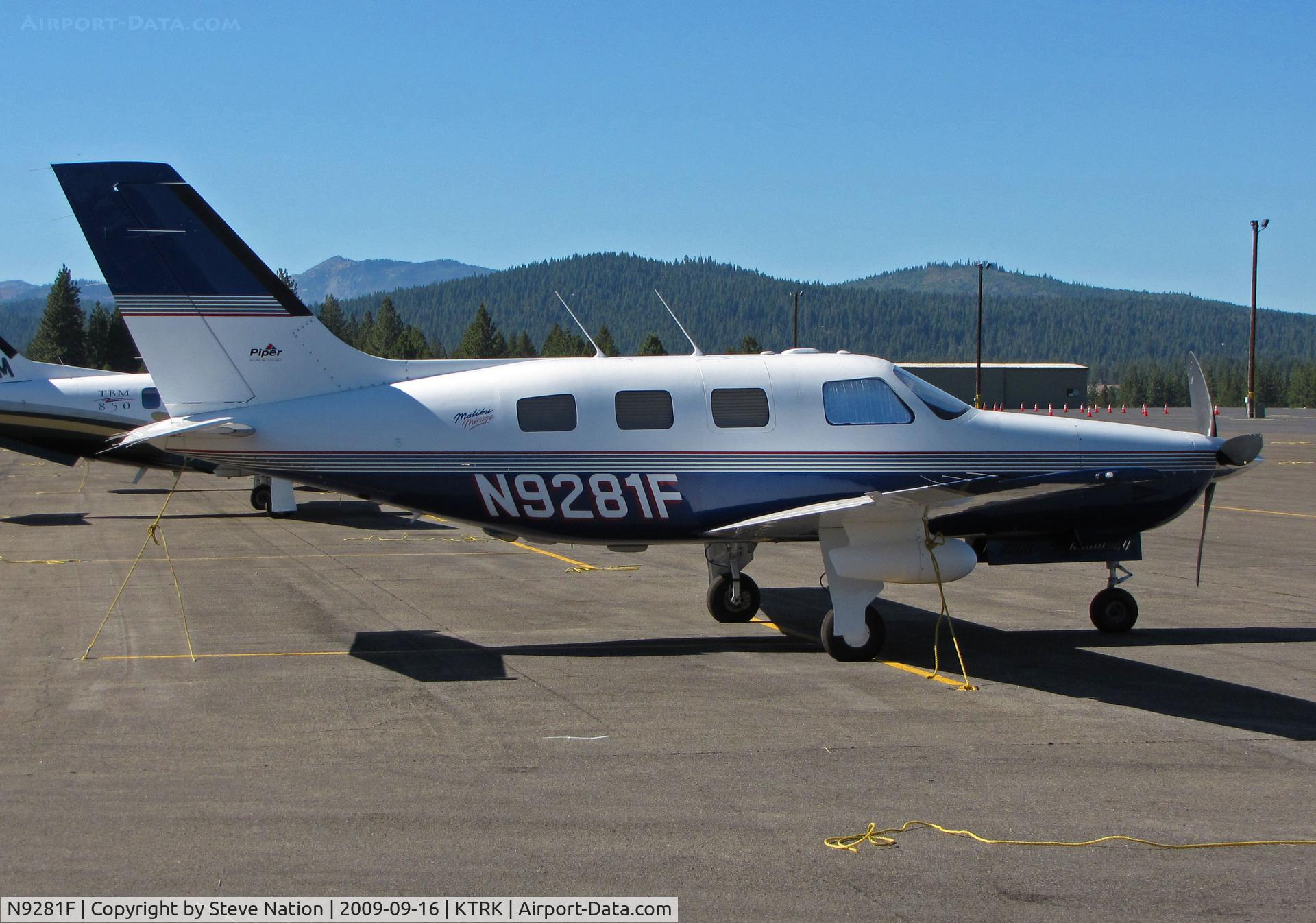 N9281F, 1997 Piper PA-46-350P Malibu Mirage C/N 4636095, 1997 Piper PA-46-350P @ Tahoe-Truckee Airport, CA