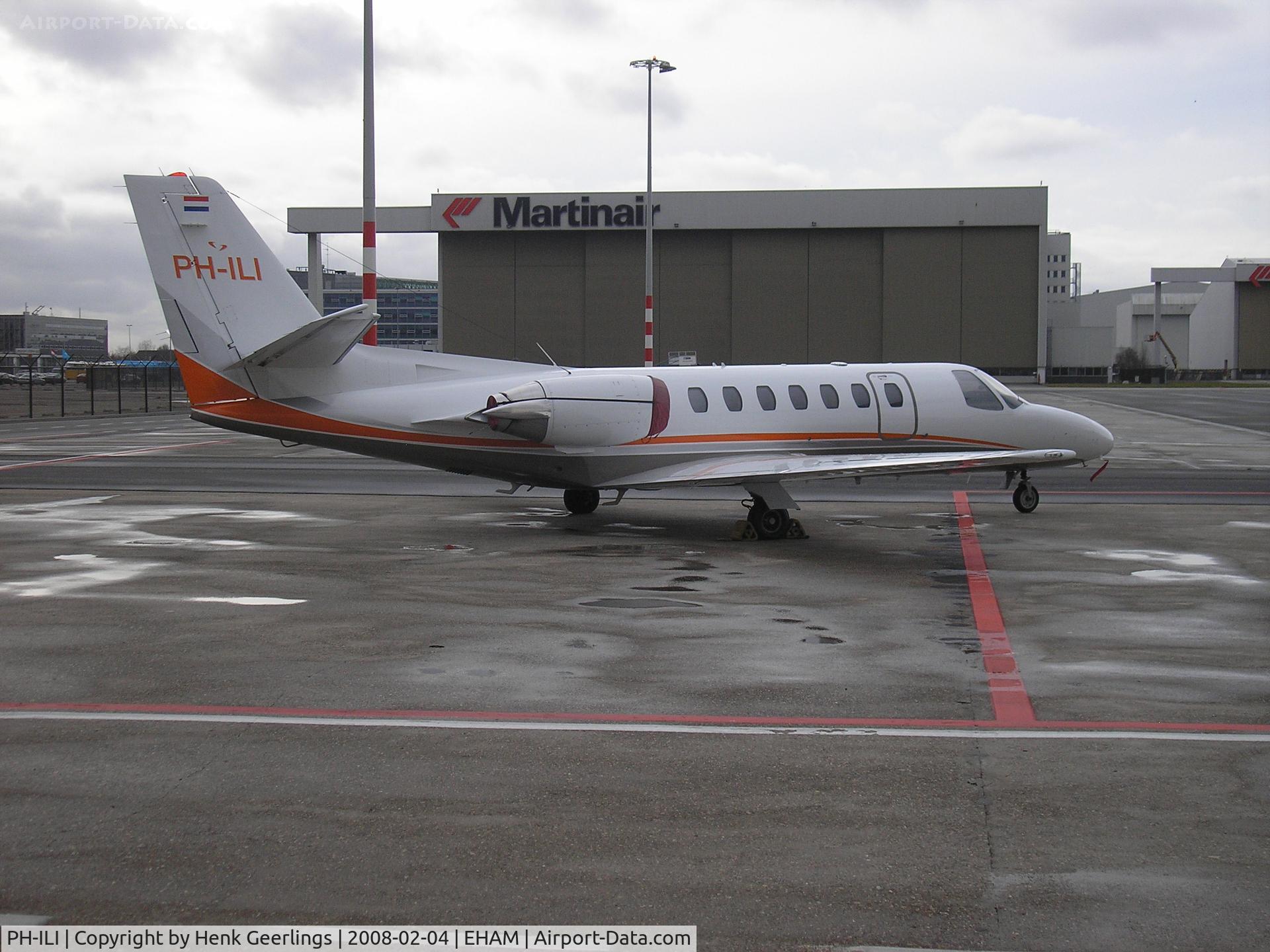 PH-ILI, 1991 Cessna 560 Citation V C/N 560-0114, SolidAir , Schiphol East