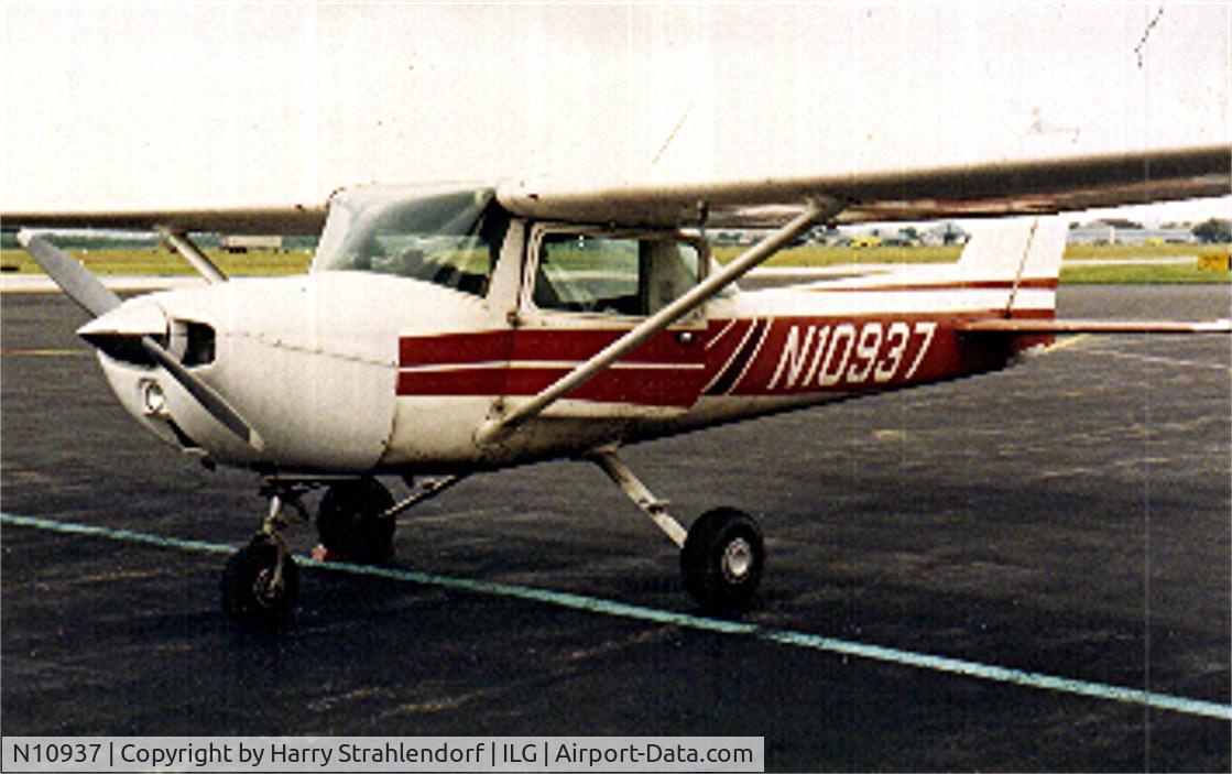 N10937, 1973 Cessna 150L C/N 15075151, Shot this while taking flying lessons at ILG