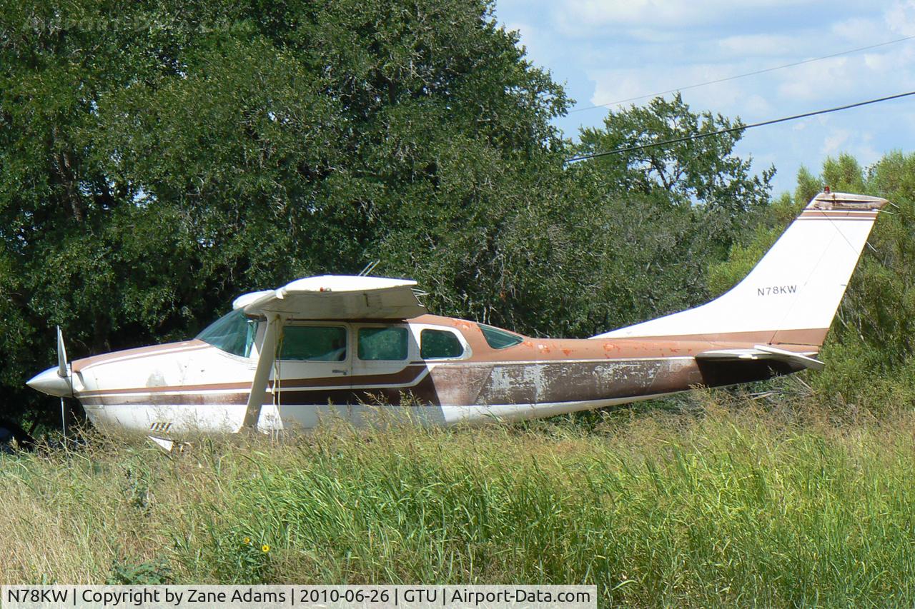 N78KW, 1974 Cessna TU206F Turbo Stationair C/N U20602647, At Georgetown Municipal Airport, TX