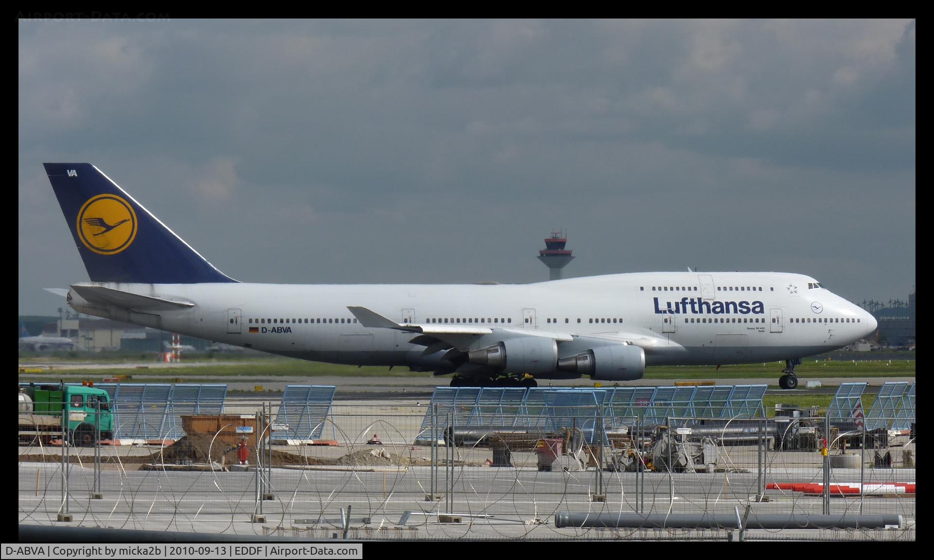 D-ABVA, 1989 Boeing 747-430 C/N 23816, Take Off