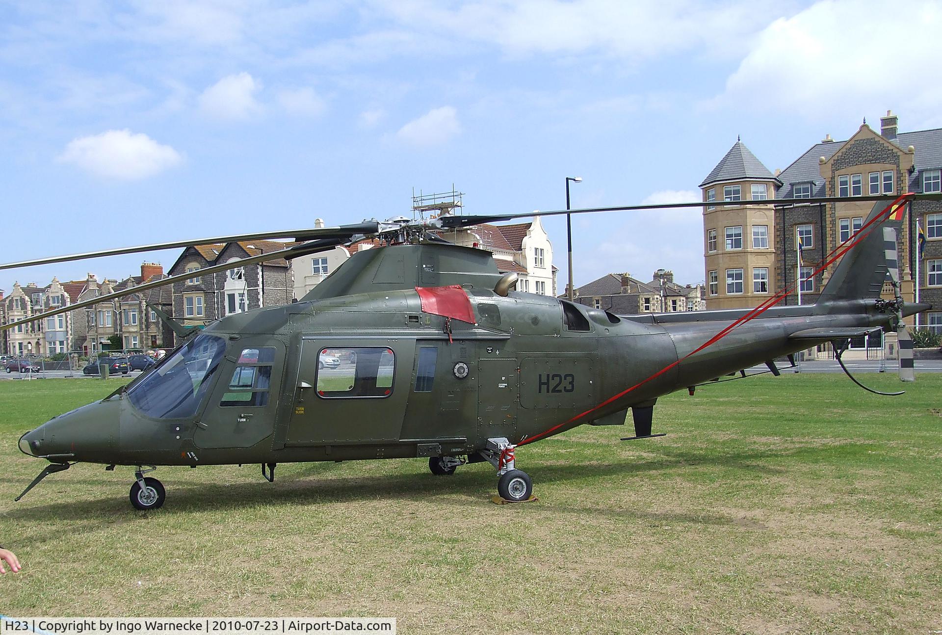 H23, Agusta A-109BA C/N 0323, Agusta A.109BA of the Belgian air force at the 2010 Helidays on the Weston-super-Mare