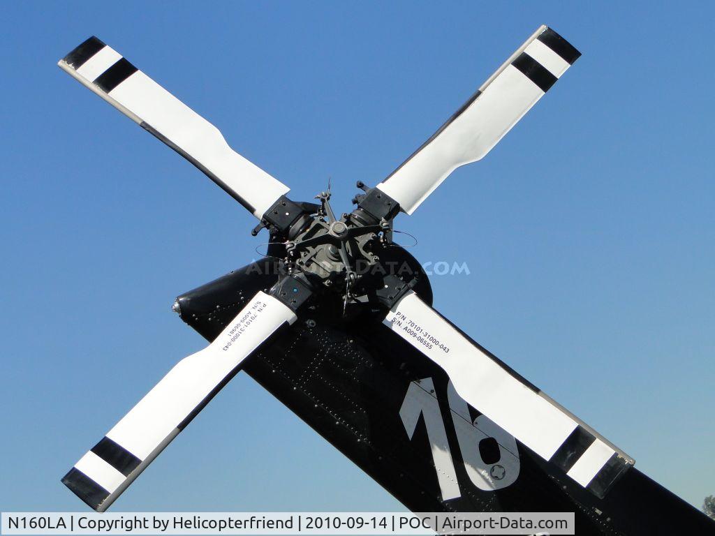 N160LA, 2000 Sikorsky S-70A Firehawk C/N 702453, Large four bladed tail rotor for better control