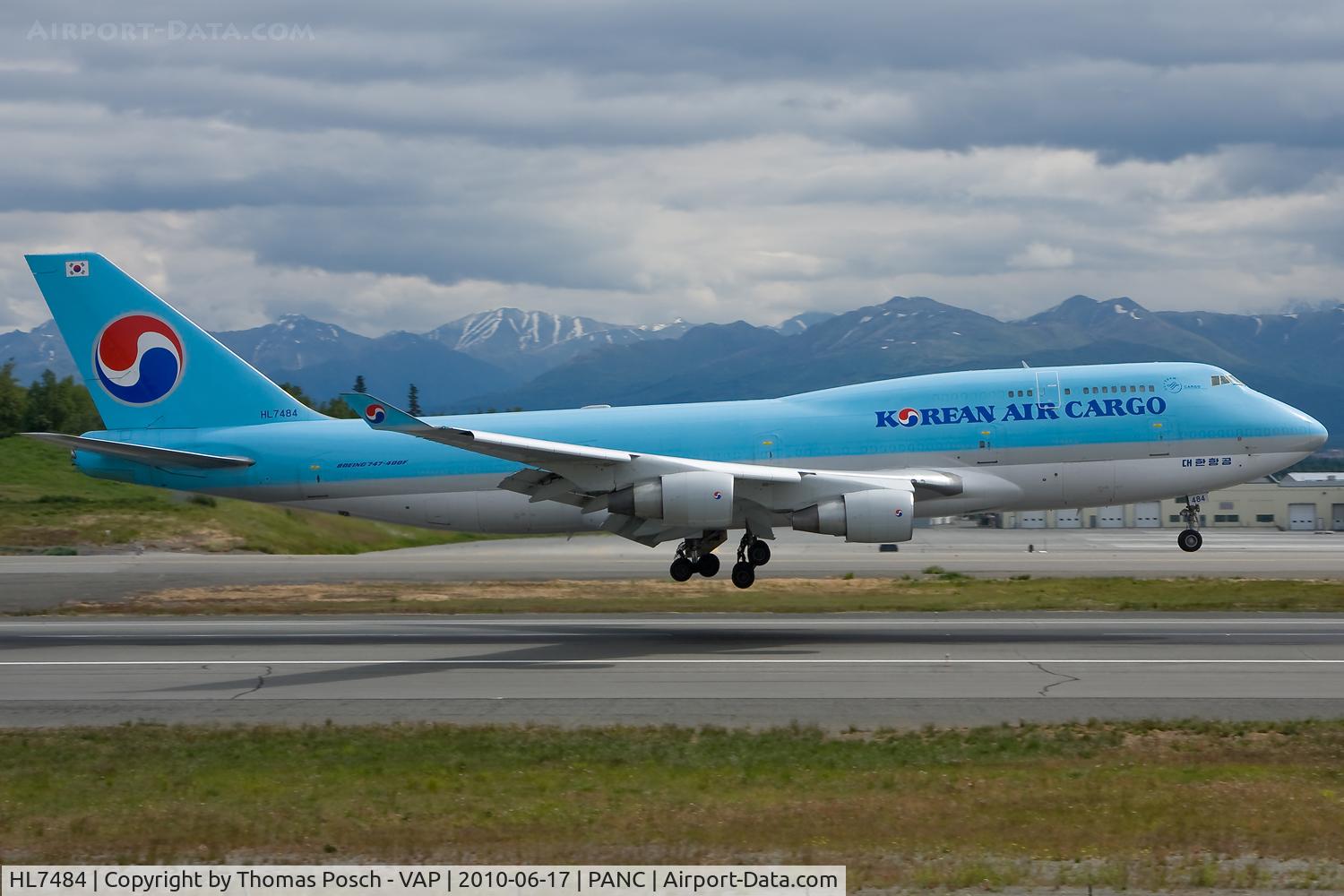 HL7484, Boeing 747-4B5 C/N 26392, Korean Air