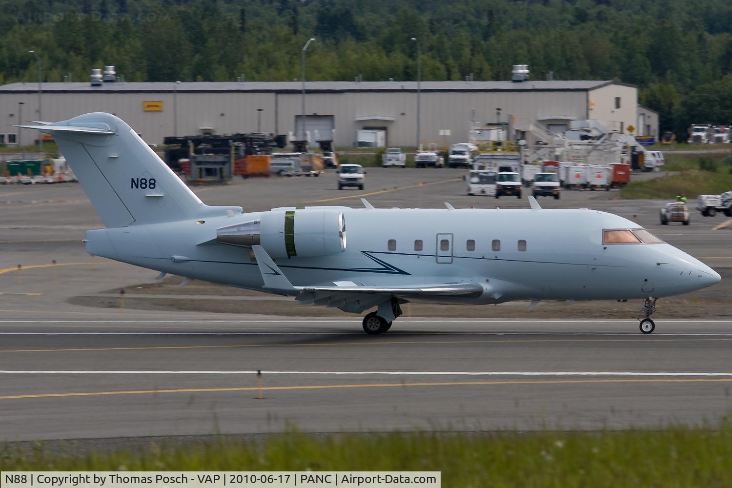 N88, 2004 Bombardier Challenger 604 (CL-600-2B16) C/N 5588, Federal Aviation Administration - FAA